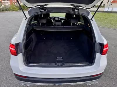 Vendo Mercedes-Benz GLC 250 2017 - 33990 EUR, 178000 km - AUTO.MOTO.pt
