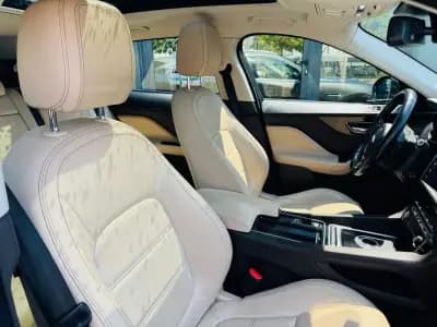 Sell Jaguar F-Pace 2017 - 24999 EUR, 78000 km - AUTO.MOTO.pt