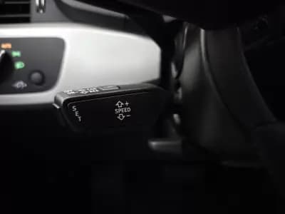 Vendo Audi A4 Avant 2020 - 26950 EUR, 165057 km - AUTO.MOTO.pt