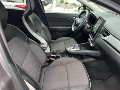 Vendo Renault Captur 2020 - 18499 EUR, 94000 km - AUTO.MOTO.pt