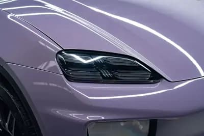 Vendo Porsche Macan 2025 - 88950 EUR, 14000 km - AUTO.MOTO.pt