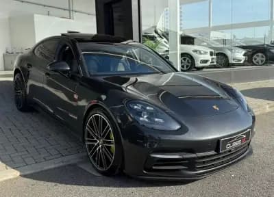 Sell Porsche Panamera 2018 - 74500 EUR, 50941 km - AUTO.MOTO.pt