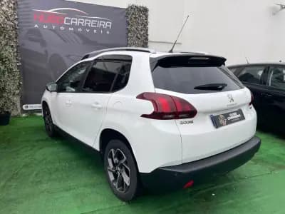 Vendo Peugeot 2008 2016 - 8550 EUR, 133000 km - AUTO.MOTO.pt