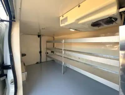 Vendo Opel Vivaro 2014 - 10990 EUR, 322000 km - AUTO.MOTO.pt