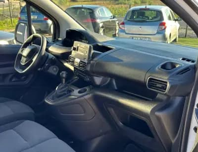 Vendo Peugeot Partner 2020 - 9750 EUR, 201524 km - AUTO.MOTO.pt