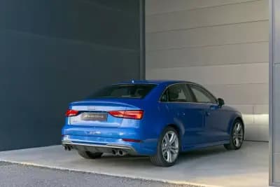 Sell Audi S3 Limousine 2017 - 34990 EUR, 139000 km - AUTO.MOTO.pt