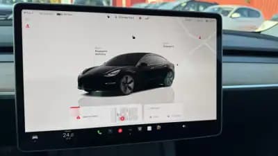 Vendo Tesla Model 3 2022 - 31900 EUR, 57000 km - AUTO.MOTO.pt