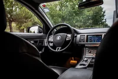 Sell Jaguar XF 2010 - 13990 EUR, 241933 km - AUTO.MOTO.pt