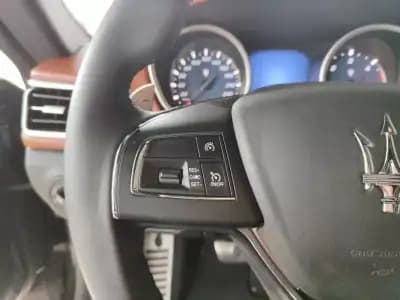 Sell Maserati Ghibli 2015 - 34500 EUR, 129900 km - AUTO.MOTO.pt