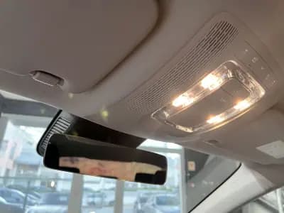 Vendo Mercedes-Benz A 180 Limousine 2020 - 22600 EUR, 114696 km - AUTO.MOTO.pt