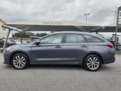 Vendo Hyundai i30 SW 2020 - 14990 EUR, 159000 km - AUTO.MOTO.pt