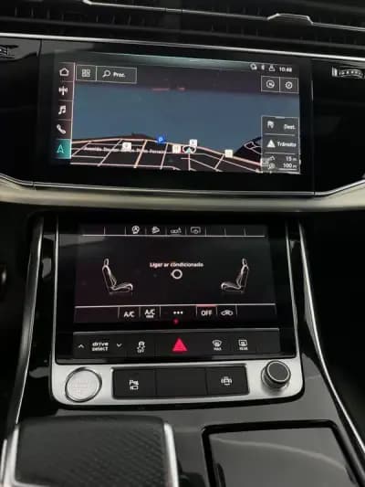 Vendo Audi Q8 2019 - 60000 EUR, 180000 km - AUTO.MOTO.pt