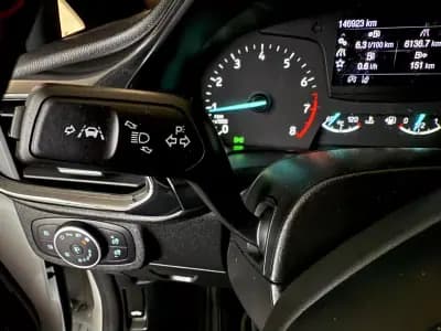 Vendo Ford Fiesta 2018 - 12500 EUR, 146800 km - AUTO.MOTO.pt