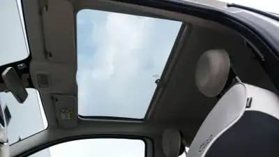 Vendo Fiat 500 2020 - 10600 EUR, 90000 km - AUTO.MOTO.pt