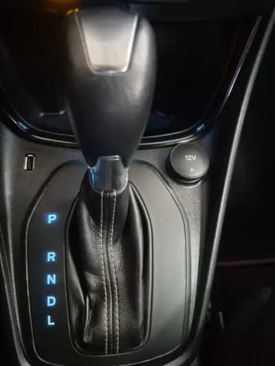 Vendo Ford Puma 2024 - 21000 EUR, 39263 km - AUTO.MOTO.pt