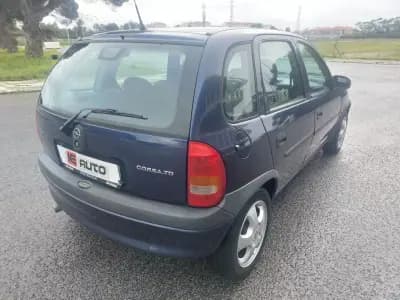 Sell Opel Corsa 2000 - 2590 EUR, 137682 km - AUTO.MOTO.pt