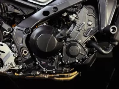 Sell Yamaha MT 09 2023 - 11490 EUR, 5529 km - AUTO.MOTO.pt