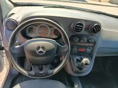 Vendo Mercedes-Benz Citan 2021 - 14900 EUR, 108000 km - AUTO.MOTO.pt