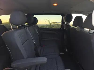 Vendo Mercedes-Benz Vito Tourer 2022 - 49900 EUR, 48799 km - AUTO.MOTO.pt