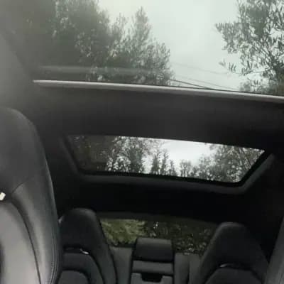 Sell Porsche Panamera Sport Turismo 2019 - 69990 EUR, 210000 km - AUTO.MOTO.pt