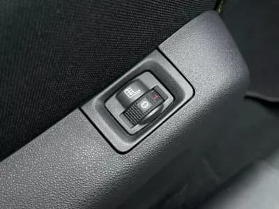 Vendo Citroën C3 2022 - 13900 EUR, 79028 km - AUTO.MOTO.pt