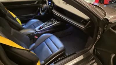 Vendo Porsche 992 2021 - 159500 EUR, 69488 km - AUTO.MOTO.pt