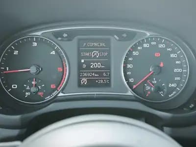 Vendo Audi A1 2010 - 9950 EUR, 236924 km - AUTO.MOTO.pt