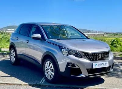 Vendo Peugeot 3008 2019 - 19480 EUR, 71800 km - AUTO.MOTO.pt