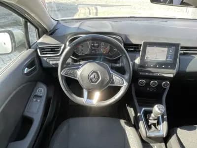 Vendo Renault Clio 2021 - 14750 EUR, 70347 km - AUTO.MOTO.pt