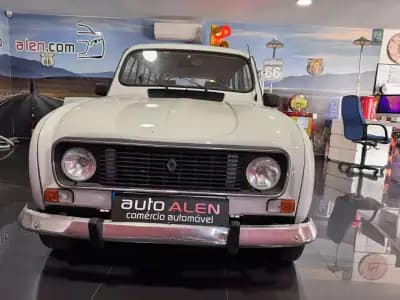 Vendo Renault 4 1992 - 5500 EUR, 144000 km - AUTO.MOTO.pt
