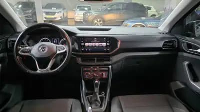 Vendo Volkswagen T-Cross 2020 - 18990 EUR, 120000 km - AUTO.MOTO.pt