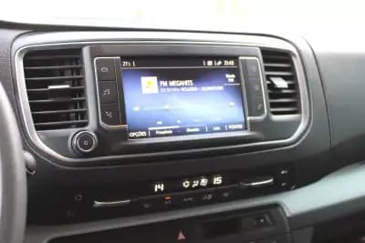 Vendo Toyota Proace Verso 2022 - 22400 EUR, 240926 km - AUTO.MOTO.pt