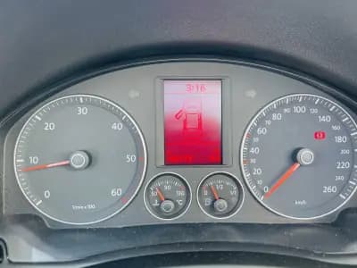 Vendo Volkswagen EOS 2006 - 10950 EUR, 165153 km - AUTO.MOTO.pt