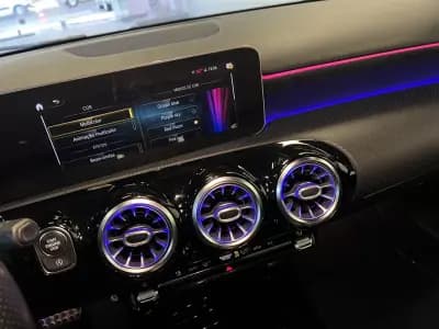 Sell Mercedes-Benz A 180 2018 - 26990 EUR, 180000 km - AUTO.MOTO.pt