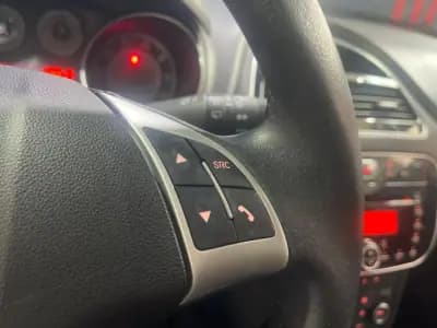 Vendo Fiat Punto 2018 - 8500 EUR, 105000 km - AUTO.MOTO.pt