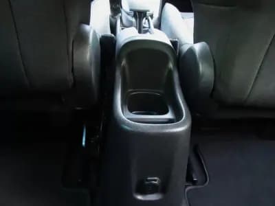 Sell Citroën C3 Aircross 2021 - 12990 EUR, 109000 km - AUTO.MOTO.pt