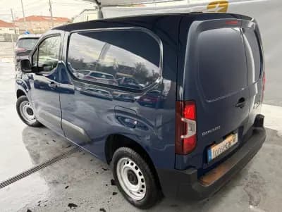 Sell Citroën Berlingo 2020 - 11500 EUR, 173967 km - AUTO.MOTO.pt