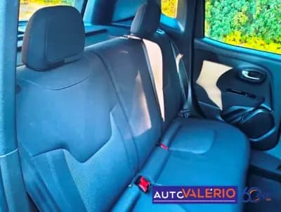 Sell Jeep Renegade 2021 - 18450 EUR, 33535 km - AUTO.MOTO.pt