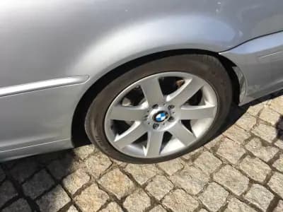 Vendo BMW 330 2002 - 12450 EUR, 228971 km - AUTO.MOTO.pt