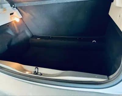 Sell Renault Zoe 2021 - 21990 EUR, 60654 km - AUTO.MOTO.pt