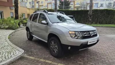 Sell Dacia Duster 2015 - 12480 EUR, 105000 km - AUTO.MOTO.pt