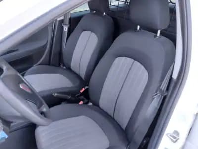 Vendo Fiat Punto 2019 - 7999 EUR, 180000 km - AUTO.MOTO.pt