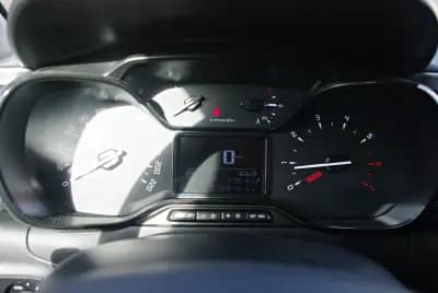 Sell Citroën C3 2019 - 13900 EUR, 38919 km - AUTO.MOTO.pt