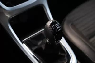 Sell Opel Astra Sports Tourer 2015 - 7999 EUR, 278000 km - AUTO.MOTO.pt