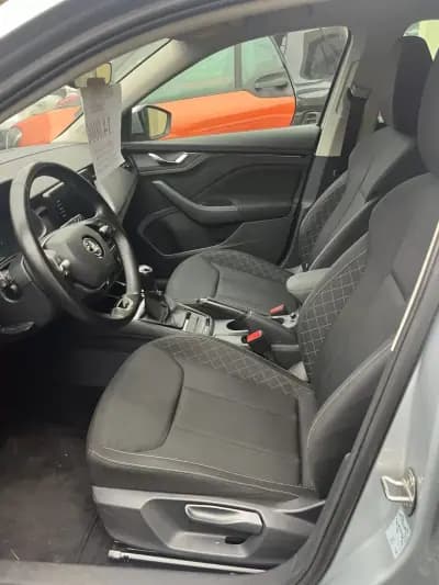 Vendo Skoda Scala 2022 - 14000 EUR, 78000 km - AUTO.MOTO.pt