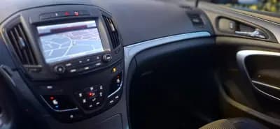 Vendo Opel Insignia 2016 - 10000 EUR, 236500 km - AUTO.MOTO.pt