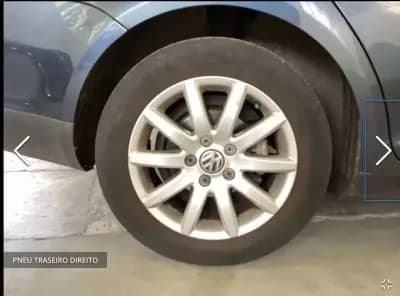 Vendo Volkswagen Jetta 2010 - 3900 EUR, 300000 km - AUTO.MOTO.pt