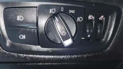 Vendo BMW 118 2018 - 22490 EUR, 92000 km - AUTO.MOTO.pt