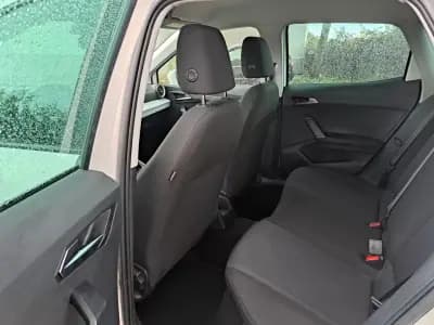 Sell SEAT Arona 2023 - 15990 EUR, 49350 km - AUTO.MOTO.pt