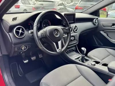 Sell Mercedes-Benz A 180 2015 - 15750 EUR, 130000 km - AUTO.MOTO.pt
